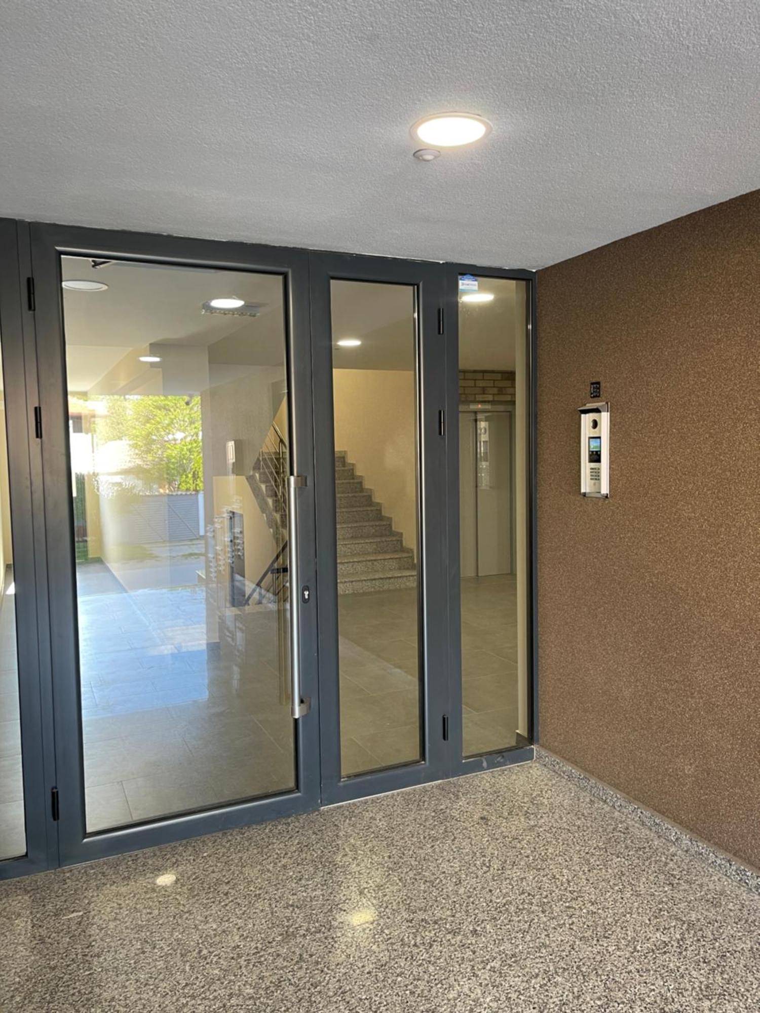 Synthesis Apartments Суботица Экстерьер фото